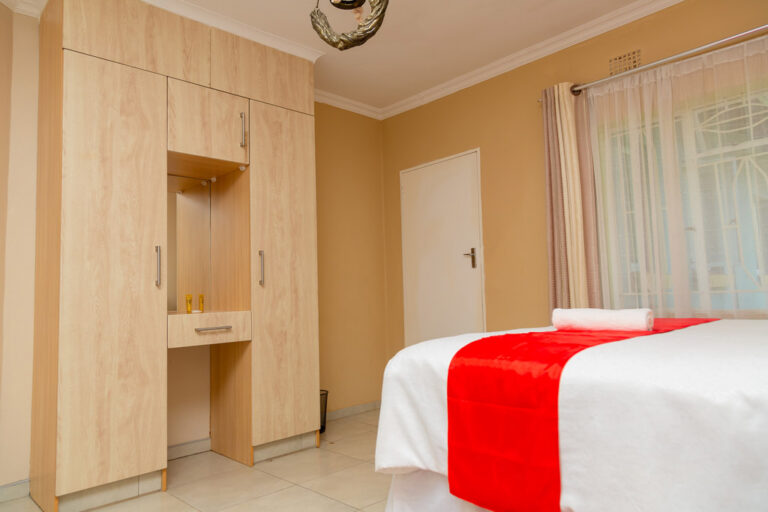 Tingompela Guest House